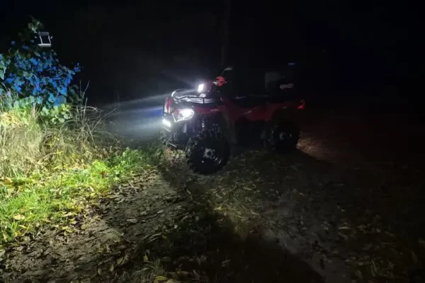 Nocne poszukiwania zaginionej osoby w Smoryniu – akcja służb ratunkowych