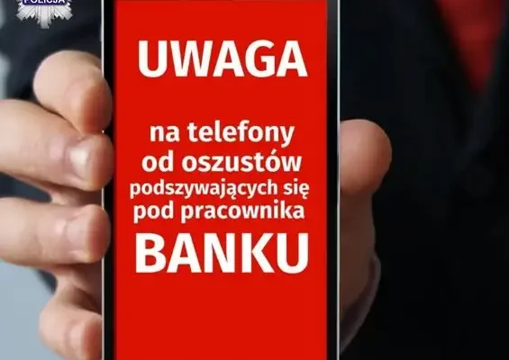 Oszuści podają się za bankowców. 22-latek z Łukowa stracił pieniądze