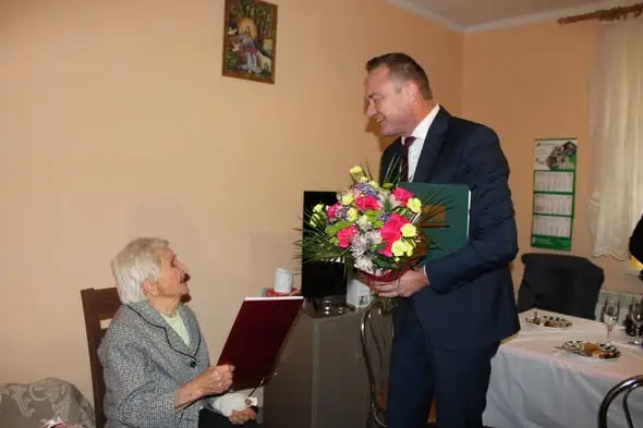 Pani Antonina Kukułka z Jasiennika Starego świętowała setne urodziny