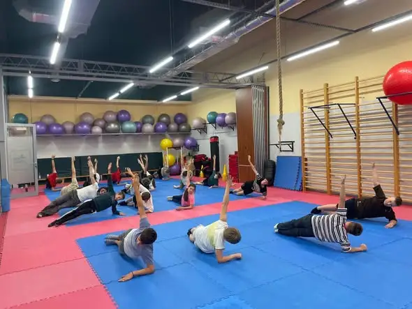 Kalistenika w Szkółce Sportowej OSiR Biłgoraj – aktywnie i bezpiecznie
