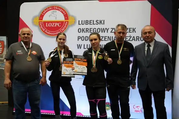 Znicz Biłgoraj triumfuje w mistrzostwach LZS U17 w podnoszeniu ciężarów